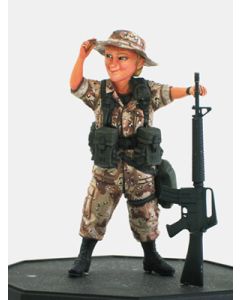 1/12? World Fighter Collection #5 The Gulf War U.S. Army Infantry Woman "Sandy" & Colt M16A2 Assault Rifle - Official Product Image 1