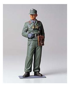 1/16 Tamiya World Figure #01 WWII German Wehrmacht Tank Crewman - Official Product Image