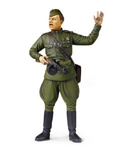 1/16 Tamiya World Figure #14 WWII Russian Field Commander - Official Product Image