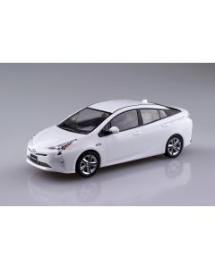 1/32 Aoshima The Snap Kit #02A Toyota Prius Super White II - Official Product Image 1