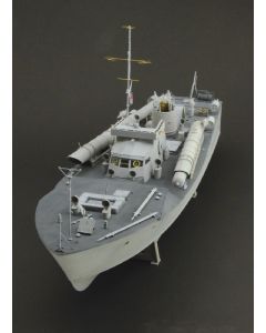 1/35 Italeri #5610 Royal Navy 72 ft Motor Torpedo Boat Vosper HMS MTB 77 - Official Product Image 1