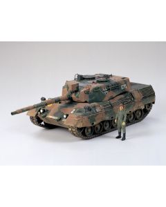 1/35 Tamiya MM #112 West German Main Battle Tank Leopard 1A4 - Official Product Image