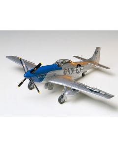 1/48 Tamiya #40 U.S. Fighter North American P-51D Mustang 8th Air Force - Official Product Image