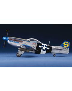 1/72 Hasegawa Aircraft D25 North American P-51D Mustang - Official Product Image 1