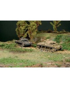 1/72 Italeri #7507 German Medium Tank Panzer III Ausf.J Fast Assembly (Contains 2 Models) - Official Product Image 1