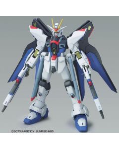 1/100 SEED Destiny #09 Strike Freedom Gundam - Official Product Image 1